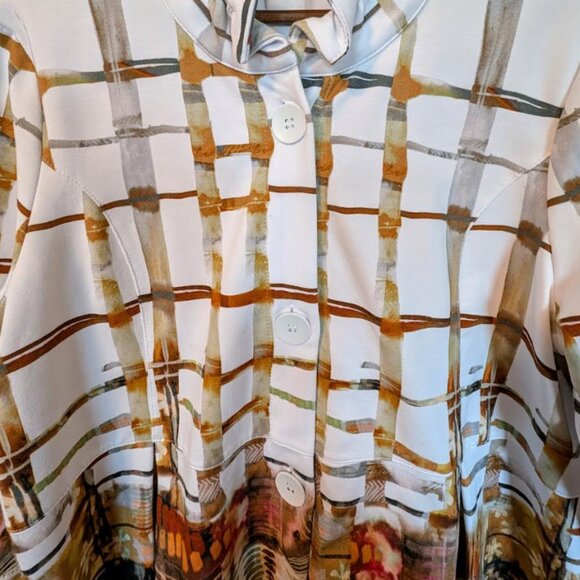 Simply Art by Dolcezza - Abstract Printed Button up Lightweight Jacket - Picture 3 of 9